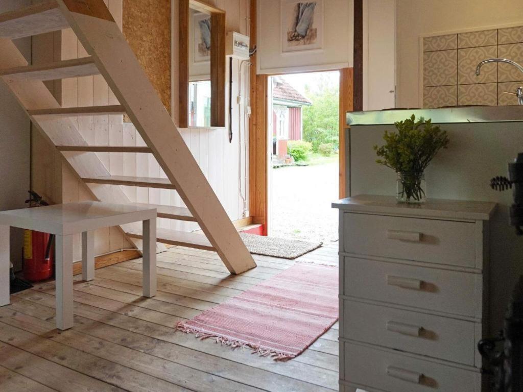 Вилла En Lantlig Idyll Med Skogen Precis Utanfoer Doerren! Улларед Экстерьер фото